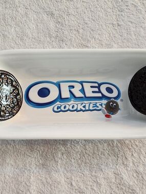 Vintage Oreo Cookies Ceramic Serving Tray by Houston Harvest Perfect Condition.